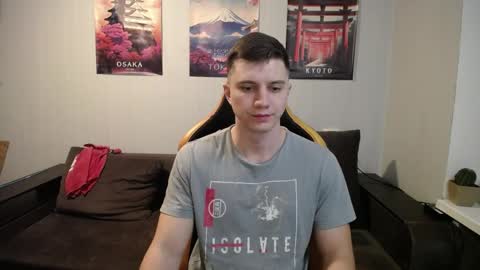 Snapshot of theroadtomars chatting on 04.10.26 Nick online show from 04.10.26