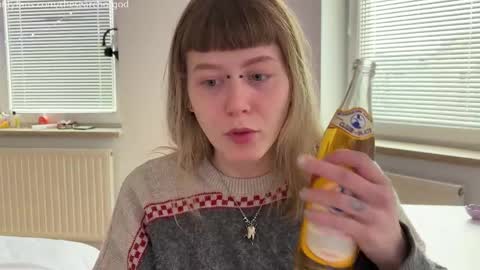 LISA                                            online show from 04.19.26