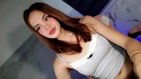 hi follow me its GITTER  online show from 07.18.26