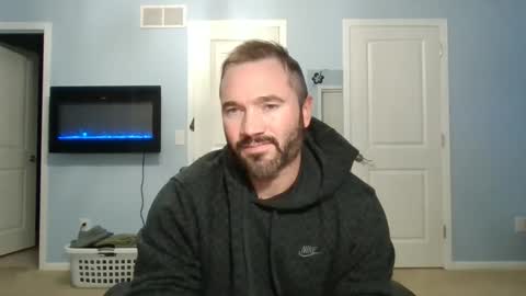 Snapshot of thesexorcist1984 chatting on 03.06.25 James online show from 03.06.25