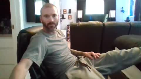 Snapshot of thesexorcist1984 chatting on 09.22.25 James online show from 09.22.25