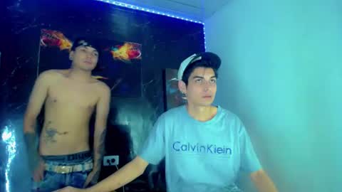 Snapshot of theshamefulboys chatting on 06.18.26 David y Daniel online show from 06.18.26