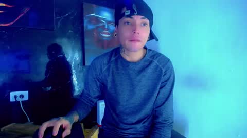 Snapshot of theshamefulboys chatting on 07.08.26 David y Daniel online show from 07.08.26