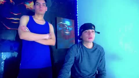 Snapshot of theshamefulboys chatting on 07.09.26 David y Daniel online show from 07.09.26