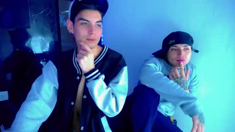 Snapshot of theshamefulboys chatting on 07.10.26 David y Daniel online show from 07.10.26