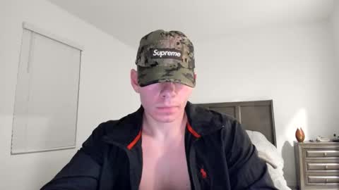 Snapshot of theshortking01 chatting on 02.25.26 TheShortKing1 online show from 02.25.26