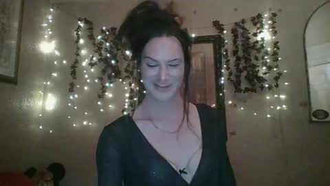 sillymillie0 online show from 11.13.25