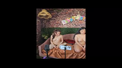 Snapshot of thespeakeazy chatting on 04.10.26 The Captain online show from 04.10.26