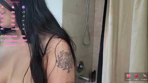 Snapshot of thespeakeazy chatting on 04.14.26 The Captain online show from 04.14.26