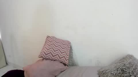 Snapshot of thesquadsex04 chatting on 02.26.25 Camila online show from 02.26.25