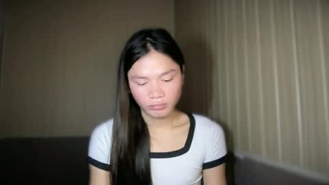 Snapshot of thesweetgirlugly_lilly chatting on 07.24.26 thesweetgirlugly_lilly online show from 07.24.26
