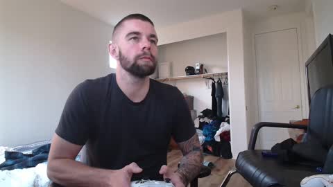 Snapshot of theufcfan_8181 chatting on 03.07.25 troy online show from 03.07.25