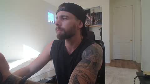 Snapshot of theufcfan_8181 chatting on 09.21.25 troy online show from 09.21.25