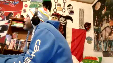 Snapshot of theycallmemellowthebreeze chatting on 12.07.24 mellow online show from 12.07.24