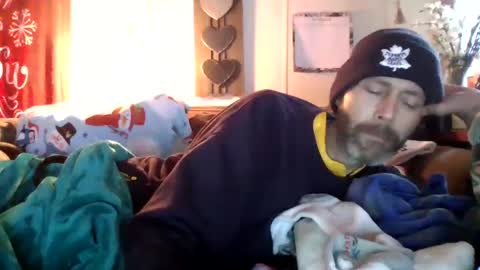 Snapshot of theycallmemellowthebreeze chatting on 12.11.24 mellow online show from 12.11.24