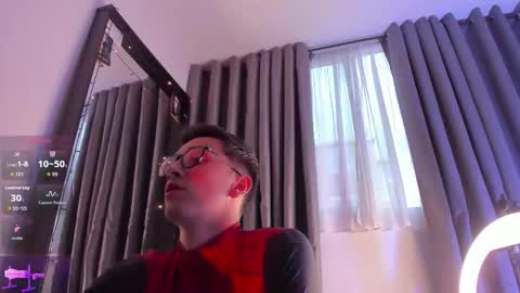 SanThiago online show from 10.18.25