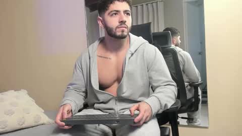 THIAGO online show from 01.12.26