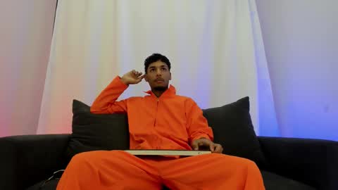 ThiagoFerreti online show from 11.01.25