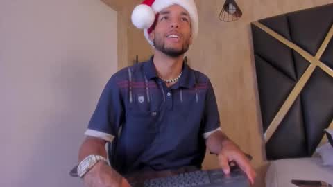 ThiagoFerreti online show from 12.22.25