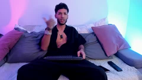 Snapshot of thiagoferreti_ chatting on 06.08.26 ThiagoFerreti online show from 06.08.26