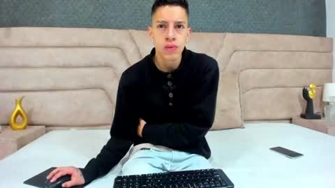 Thiago   online show from 07.24.26