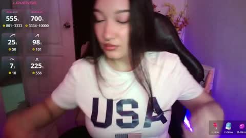 Snapshot of thiara_dor chatting on 06.18.26 Thiara Next Stream 0211 get my social media 3 online show from 06.18.26