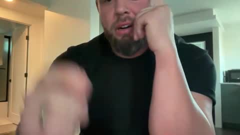 Snapshot of thiccbull12 chatting on 02.24.25 thiccbull12 online show from 02.24.25