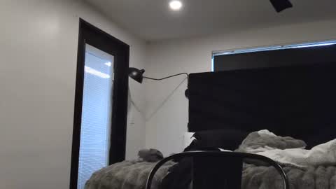thiccbull12 online show from 08.05.26
