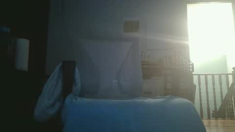 Snapshot of thick2handcurve chatting on 12.16.24 thick2handcurve online show from 12.16.24