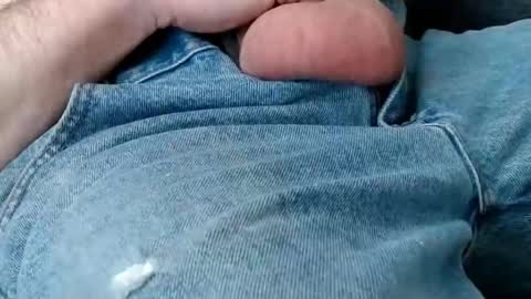 Snapshot of thick_dom chatting on 03.29.26 Thick Dom online show from 03.29.26