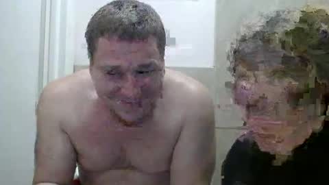 Snapshot of thick_strokin chatting on 12.09.24 thick_strokin online show from 12.09.24