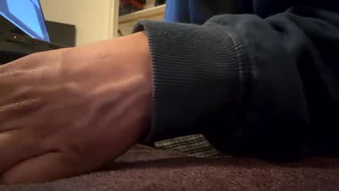 Snapshot of thickbigdick789 chatting on 03.05.25 thickbigdick789 online show from 03.05.25