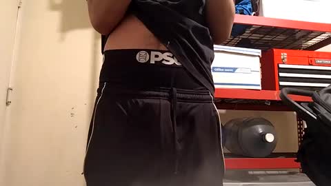 Snapshot of thickbigdick789 chatting on 09.27.25 thickbigdick789 online show from 09.27.25