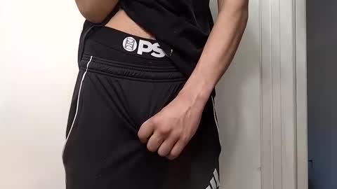 Snapshot of thickbigdick789 chatting on 09.27.25 thickbigdick789 online show from 09.27.25