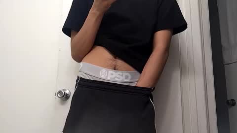 Snapshot of thickbigdick789 chatting on 09.30.25 thickbigdick789 online show from 09.30.25