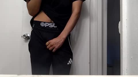 Snapshot of thickbigdick789 chatting on 10.02.25 thickbigdick789 online show from 10.02.25