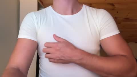 thickcockjock1017 online show from 07.14.26