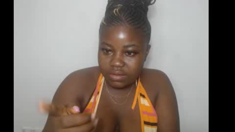 Snapshot of thickebonny7 chatting on 02.12.26 thickebonny7 online show from 02.12.26