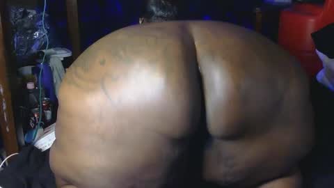 Thickumzz41 online show from 02.13.26