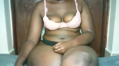 thickybabe_05 online show from 01.20.25