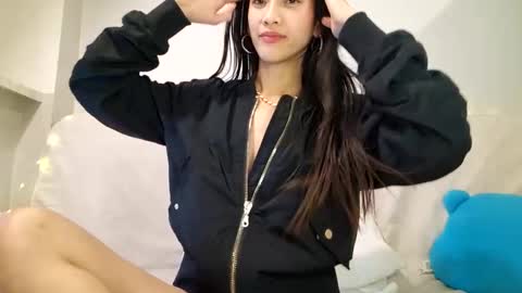 Snapshot of thifa2x chatting on 01.10.26 thifa2x online show from 01.10.26