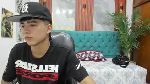 Snapshot of thiiago_collins chatting on 02.22.26 THIAGO COLLINS online show from 02.22.26