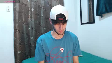 Snapshot of thiiago_tay chatting on 09.17.25 Thiiago online show from 09.17.25