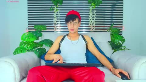 Thiago Saenzz online show from 04.16.26