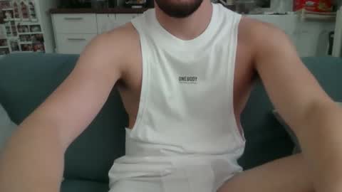 Snapshot of thinboy2 chatting on 10.10.25 Thinboy2 online show from 10.10.25