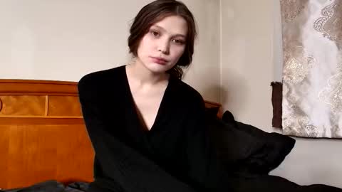 Snapshot of thingstheydidformeoutoflove chatting on 03.23.26 alex online show from 03.23.26