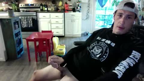 Snapshot of thirdforyou chatting on 10.15.25 thirdforyou online show from 10.15.25