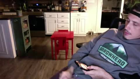 Snapshot of thirdforyou chatting on 11.19.25 thirdforyou online show from 11.19.25