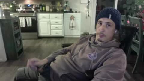 Snapshot of thirdforyou chatting on 12.23.25 thirdforyou online show from 12.23.25