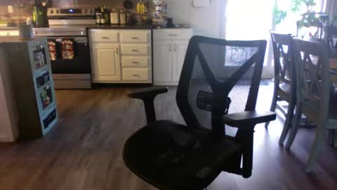 Snapshot of thirdforyou chatting on 01.15.26 thirdforyou online show from 01.15.26